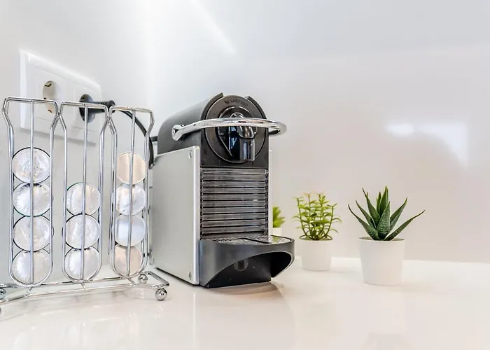 Emerson Plaza Stunning 2 Bedroom With Sea View Апартаменты