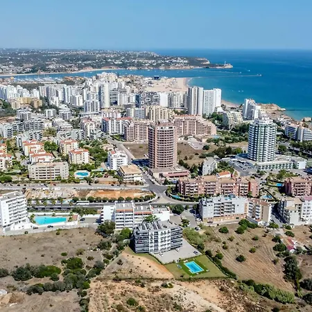 Emerson Plaza Stunning 2 Bedroom With Sea View