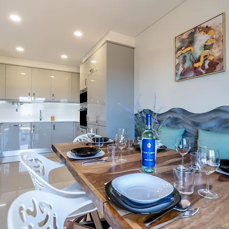 Appartement Emerson Plaza Stunning 2 Bedroom With Sea View