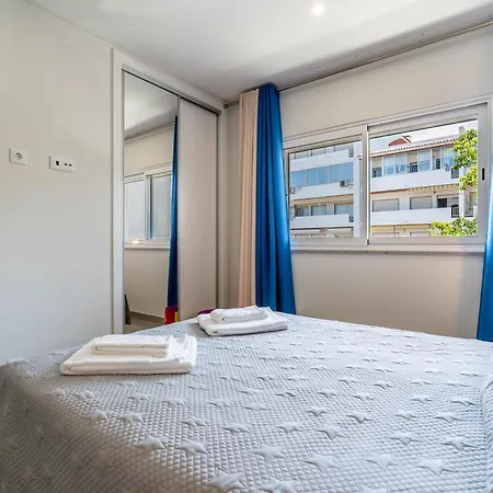 Emerson Plaza Stunning 2 Bedroom With Sea View * Portimão