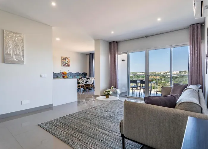 Emerson Plaza Stunning 2 Bedroom With Sea View * Portimão