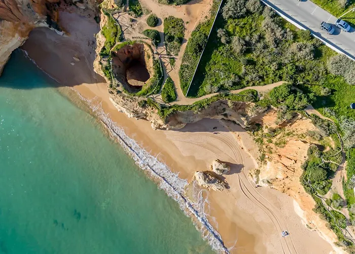 Apartment Emerson Plaza Stunning 2 Bedroom With Sea View *