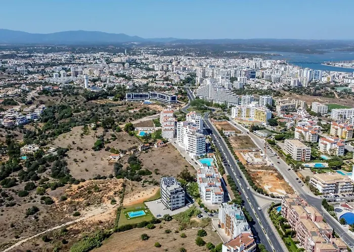 Apartment Emerson Plaza Stunning 2 Bedroom With Sea View *