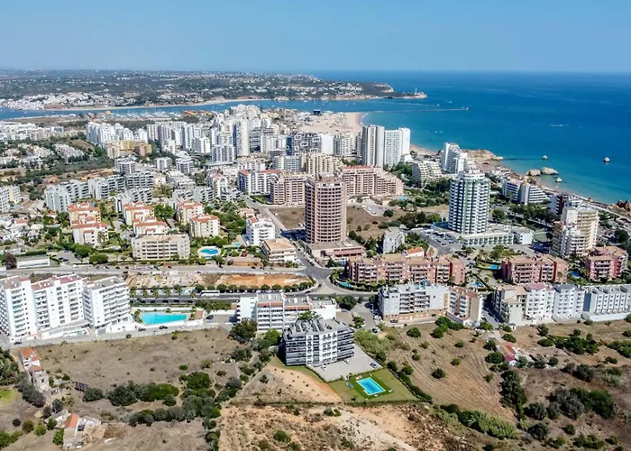 Emerson Plaza Stunning 2 Bedroom With Sea View