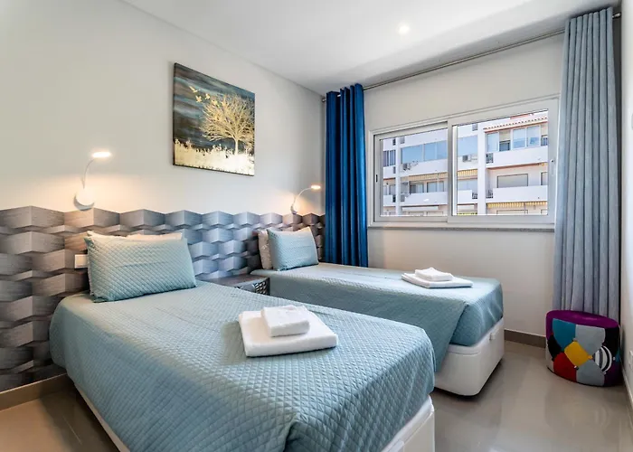 Apartment Emerson Plaza Stunning 2 Bedroom With Sea View Portimão